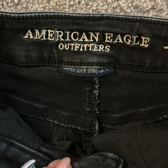 Size 0 American eagle super stress black jean shorts - Picture 5 of 5
